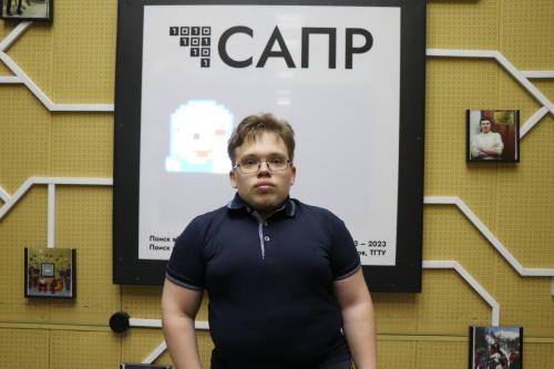 Владислав Захаров