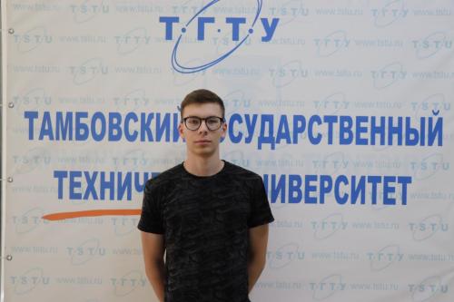 Евгений Петкевичус