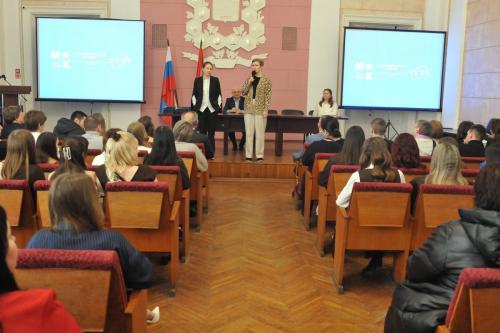 Вручение дипломов выпускникам колледжа Тамбов